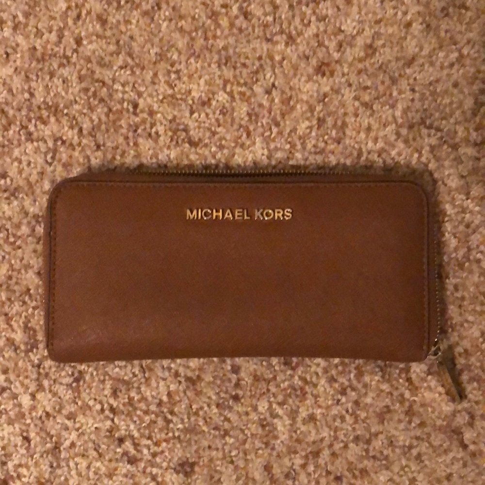 Michael Kors wallet
